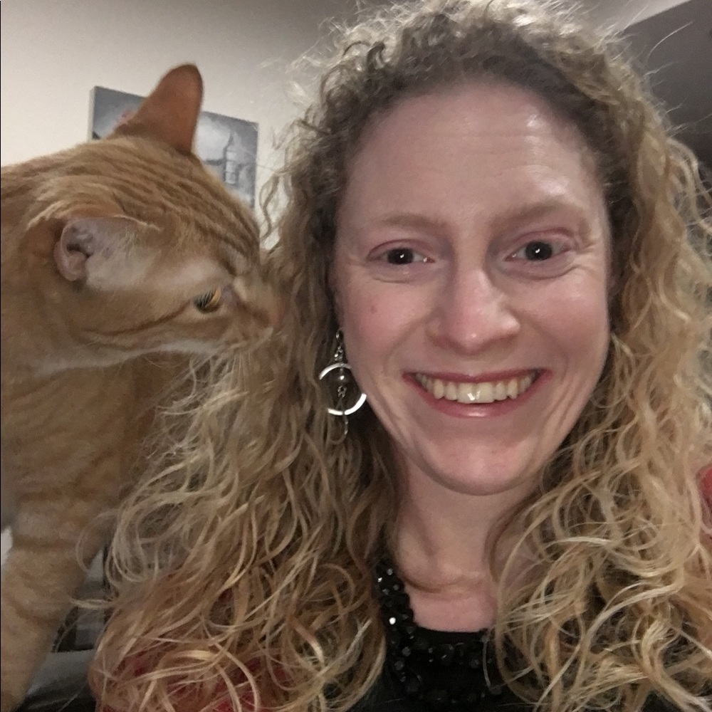 Meet your Posher, Jennifer